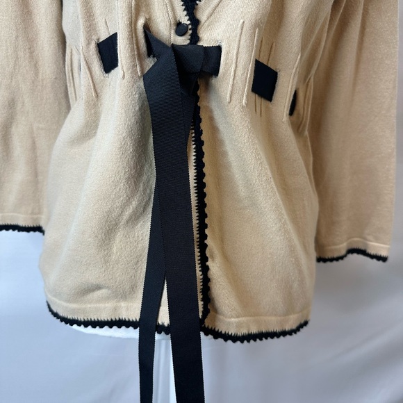 White House Black Market Beige Sweater Cardigan with Black Ribbon Size L - Picture 6 of 11